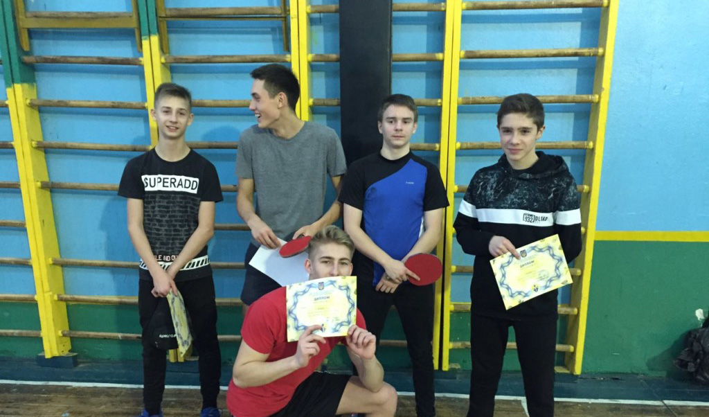 збірна юнаків з настільного тенісу Технологічного коледжу