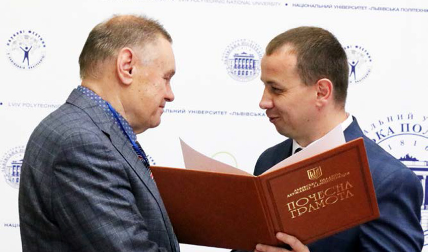 Директор ІНЕМ Олег Кузьмін відзначив ювілей по-науковому