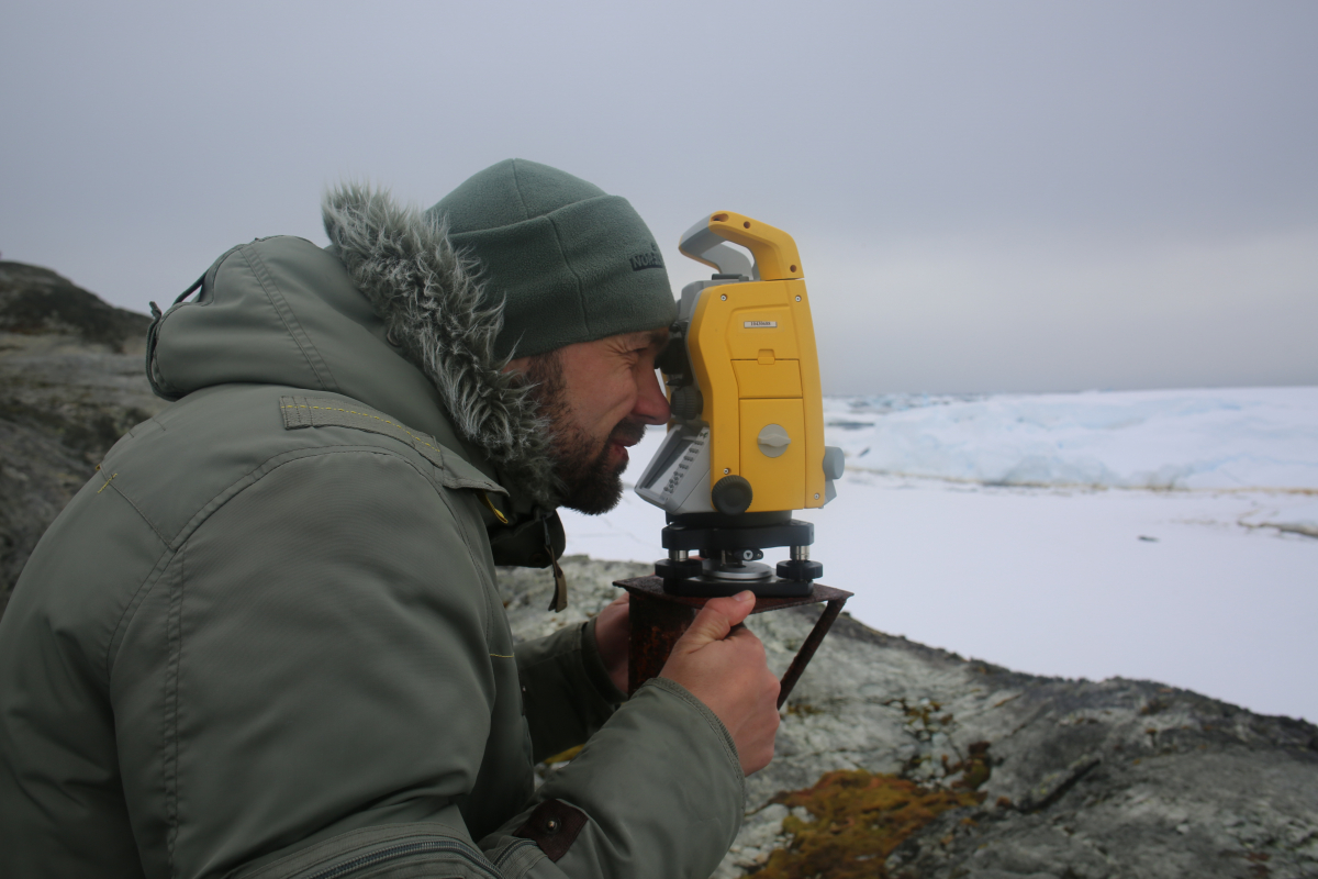 антарктична експедиція на АС «Академік Вернадський»