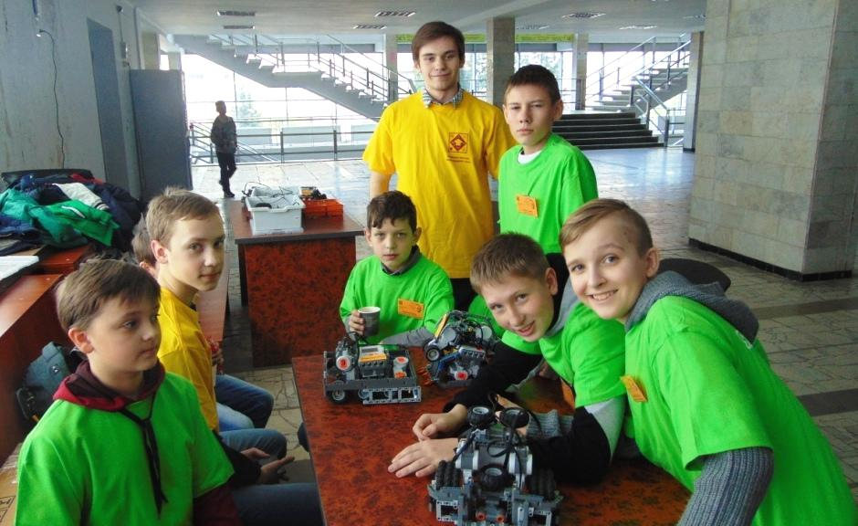 конкурс-змагання з робототехніки «РобоСумо»