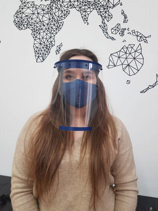 Львівським медикам передали захисні маски, надруковані у Tech StartUp School