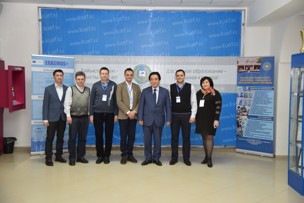 учасники проєкту EDUQAS у Казахстані